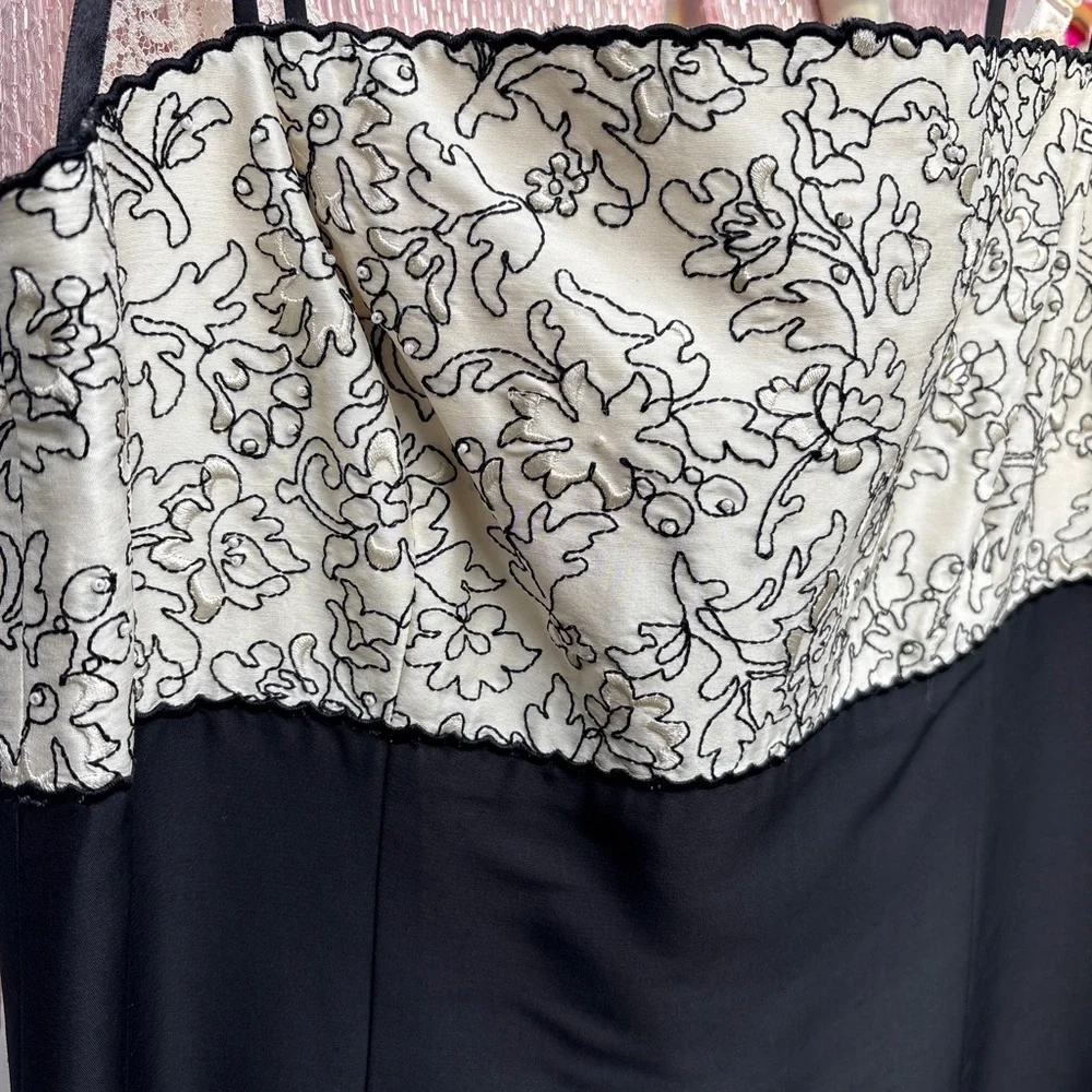 Ann Taylor Black and Cream Silk Dress - Picture 3 of 4